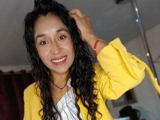 Sexo por webcam con Gyne