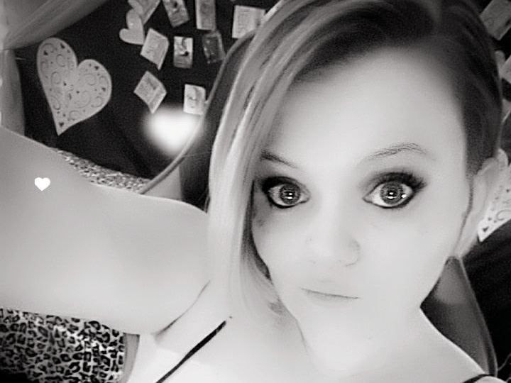 Honey_Chambers's profile - Image n°2