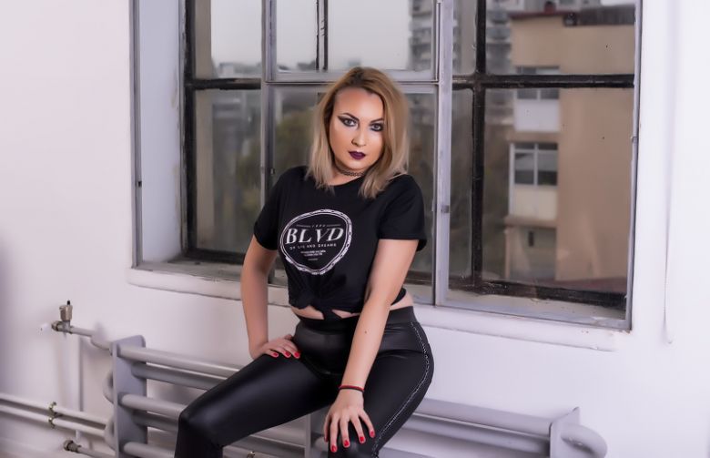 HousewifeSwag's Profil - Bild n°47