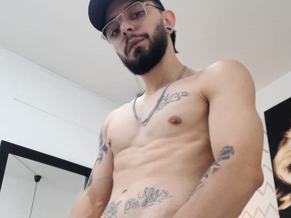 Hades_1906's profile - Image n°1