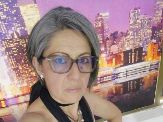 Sexo por webcam con Hades_Lyra