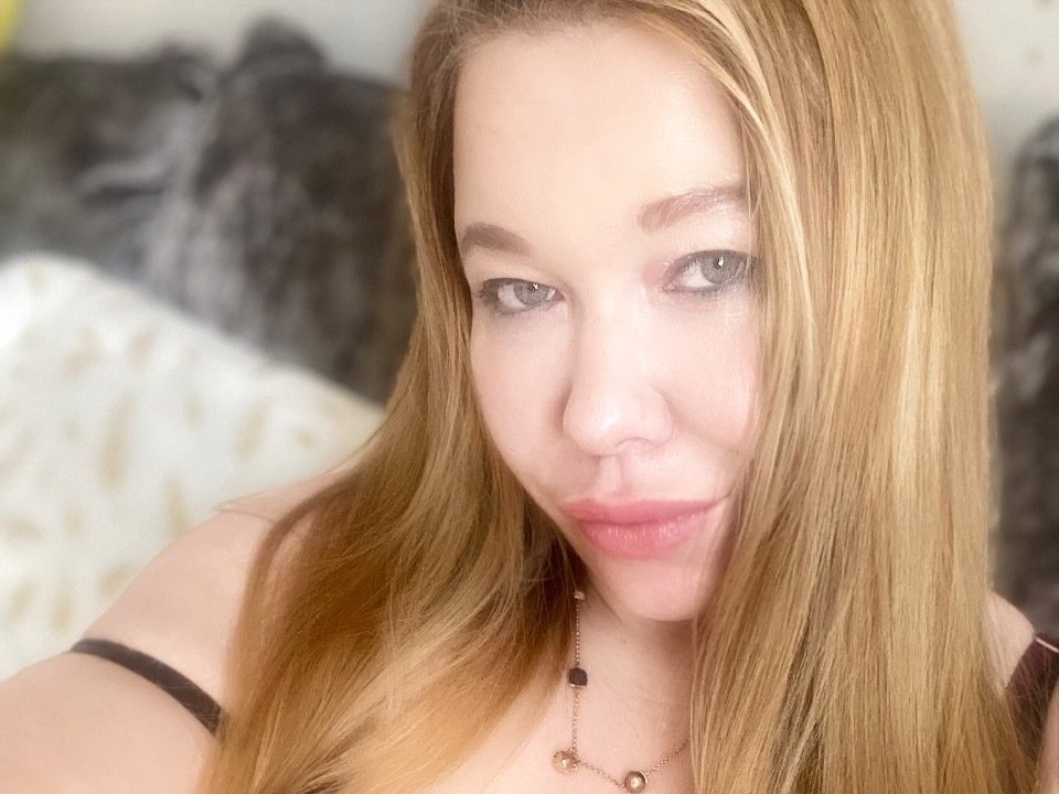 Hannahalana's profile - Image n°1