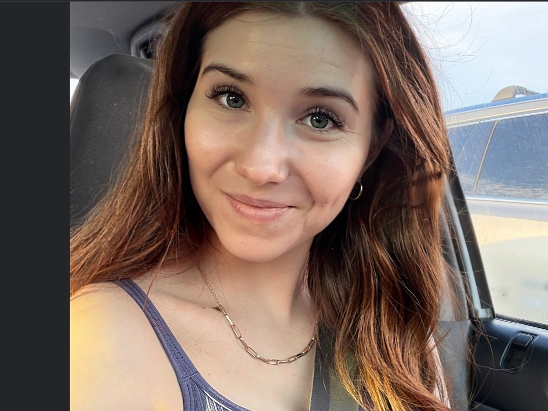 HannahCloe's profile - Image n°1