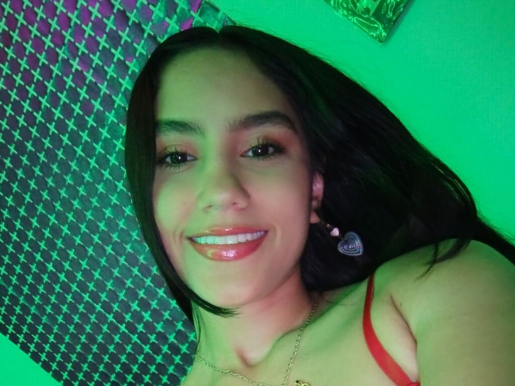 Hannahherrera's profile - Image n°0