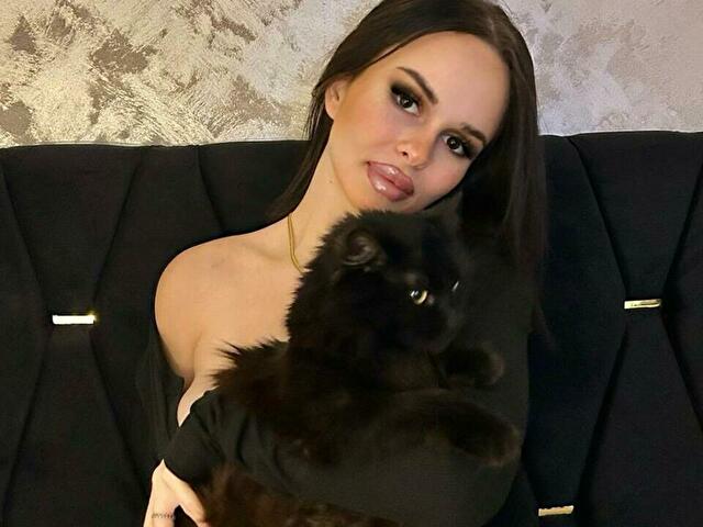HannahIssa's profile - Image n°5