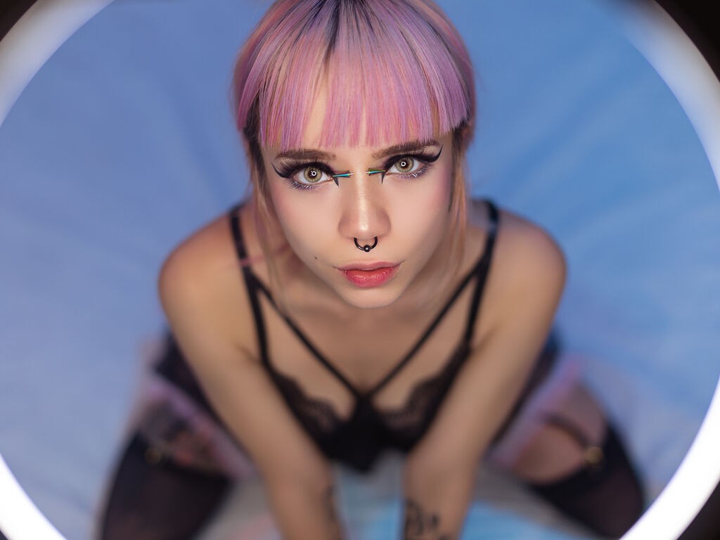 Hannahjosset's profile - Image n°0