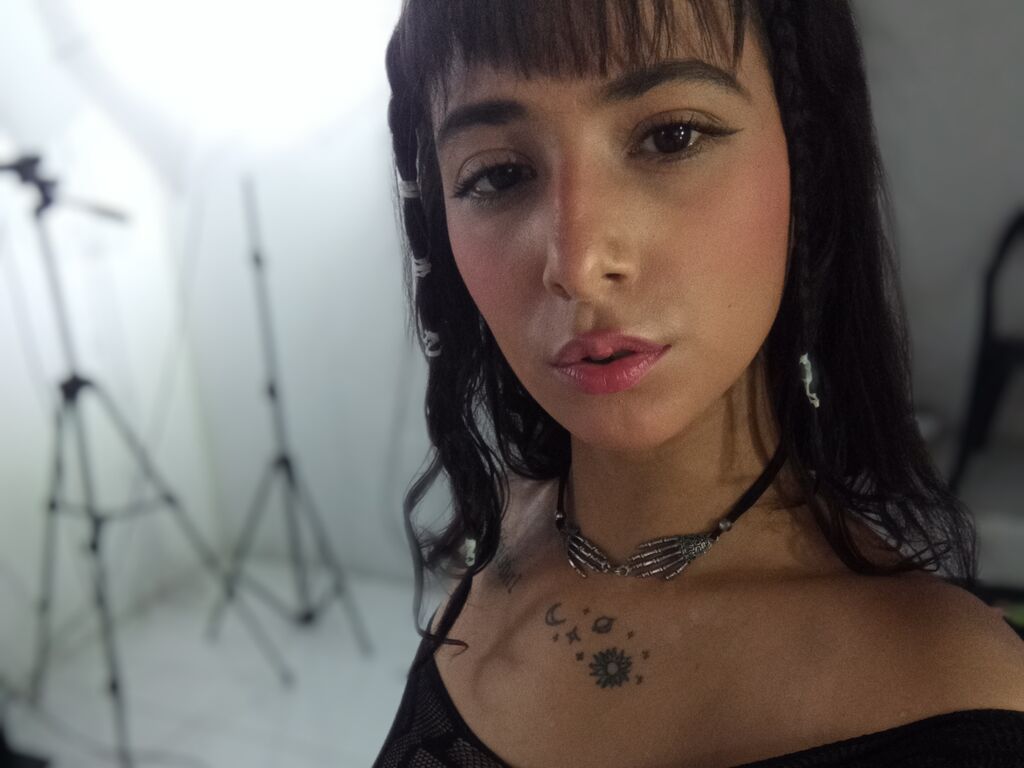 Hannahsanz's profile - Image n°0