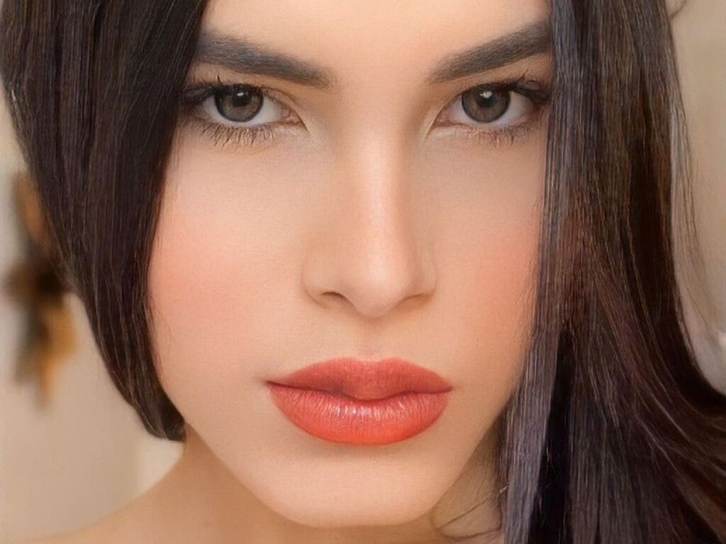 Hanroses's profile - Image n°1