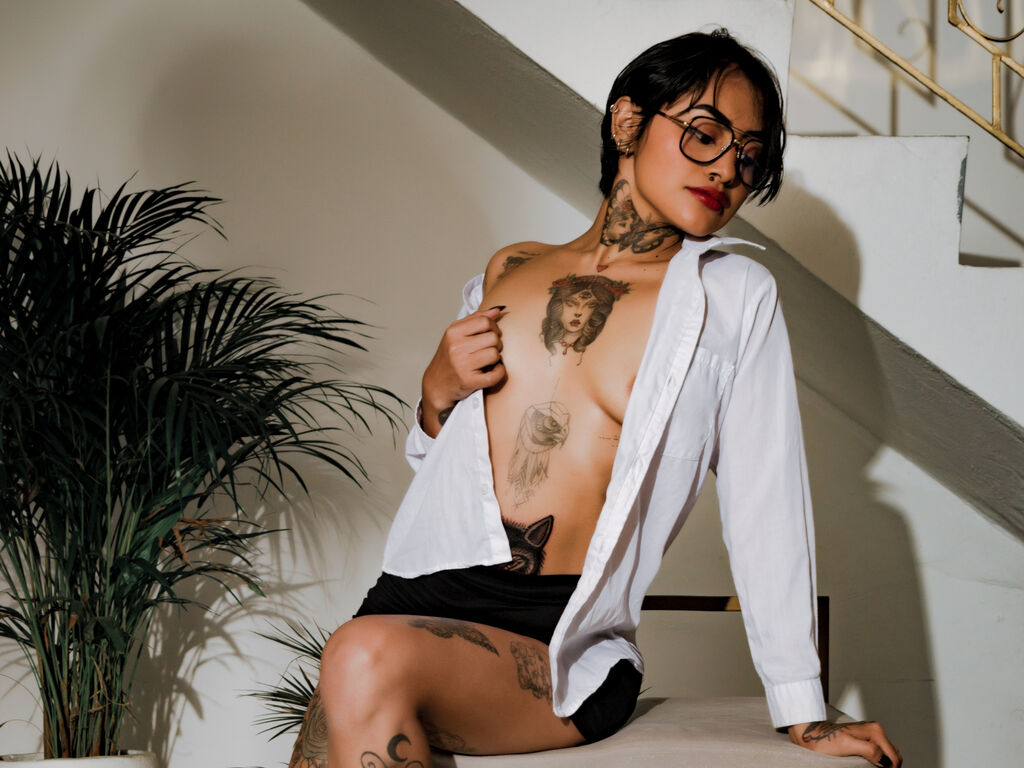 Profil de Harrietblack - Photo n°0