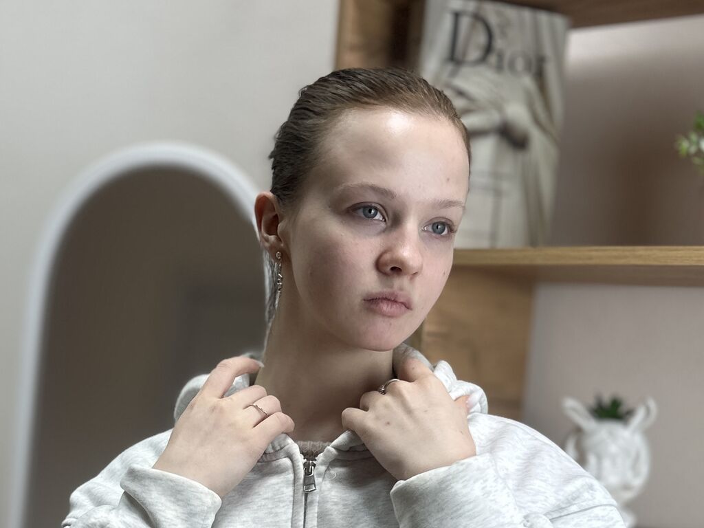 Harrietgosson's profile - Image n°0
