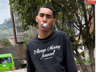 Harrybigdick19's Sexcam