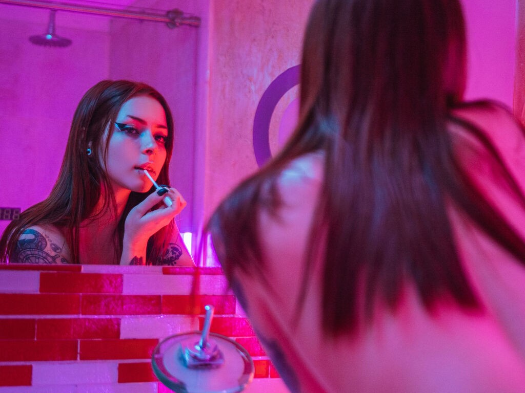 Hayleylan's profile - Image n°0
