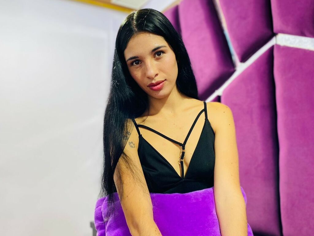 Heidyvalencia's profile - Image n°0