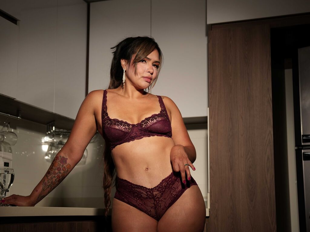 Helenasantamaria's profile - Image n°0