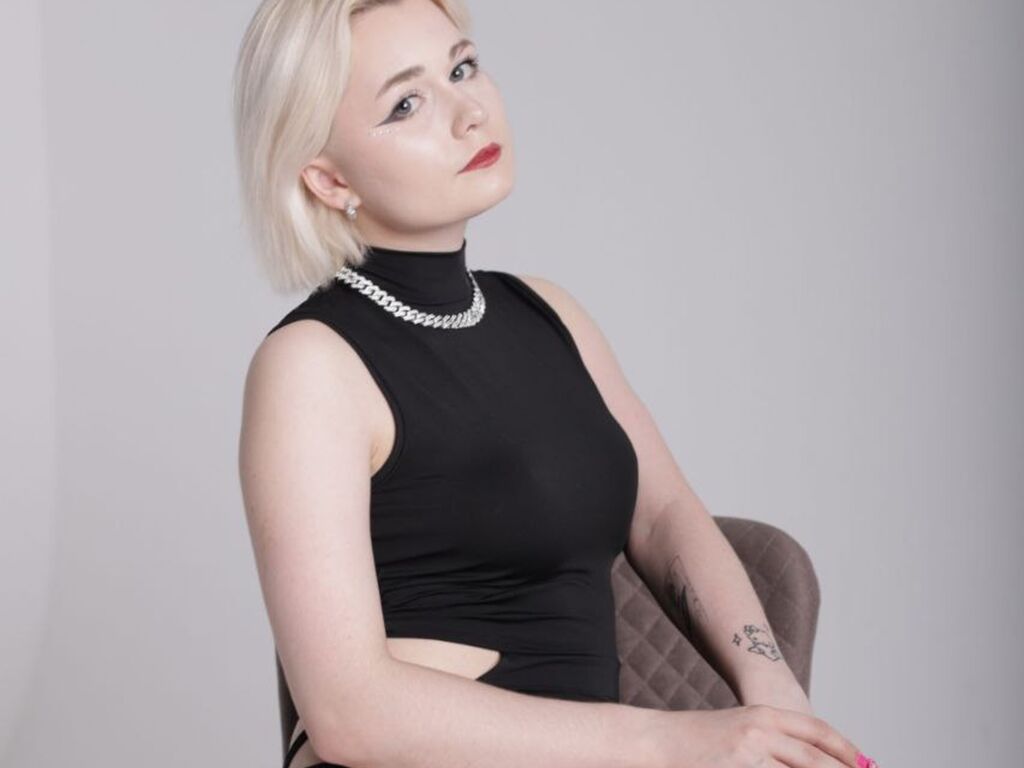 Helendaviss's profile - Image n°0