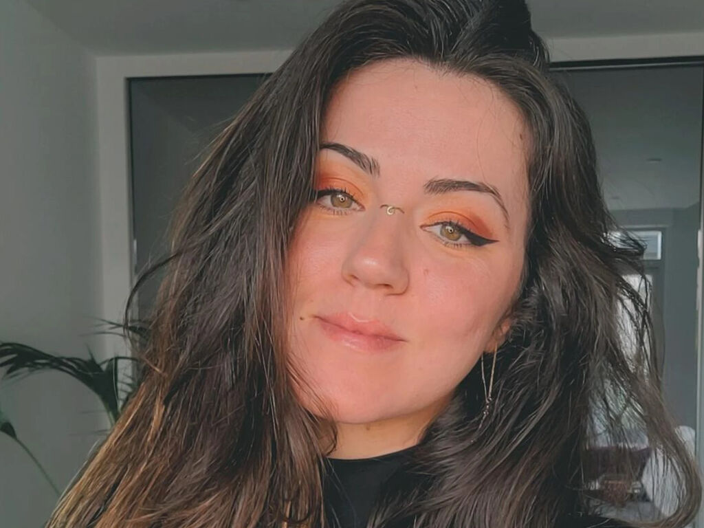 Helenkeen's profile - Image n°0