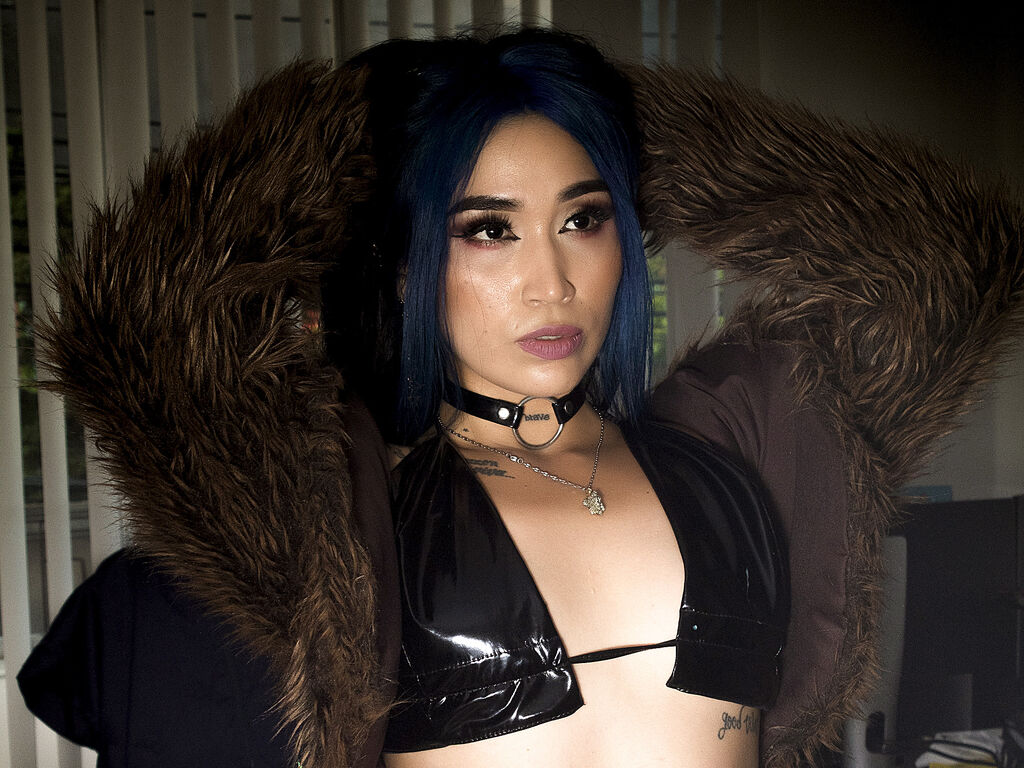 Helenscar's profile - Image n°0