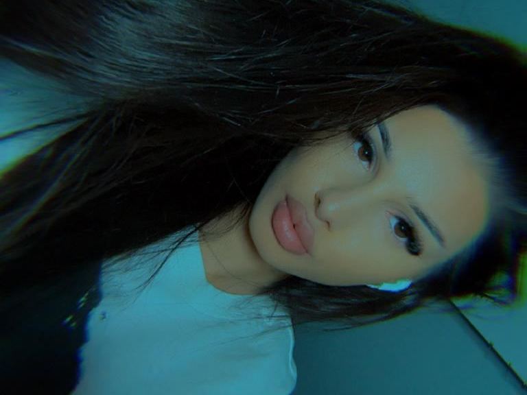 Helenshaw's profile - Image n°3
