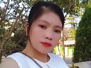 Sexo por webcam con Helensweetgirl