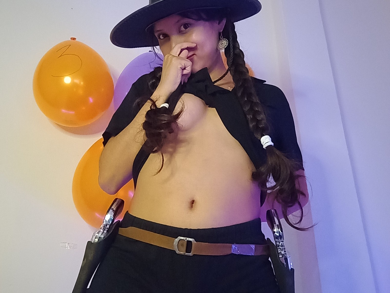 Helenswett's profile - Image n°0