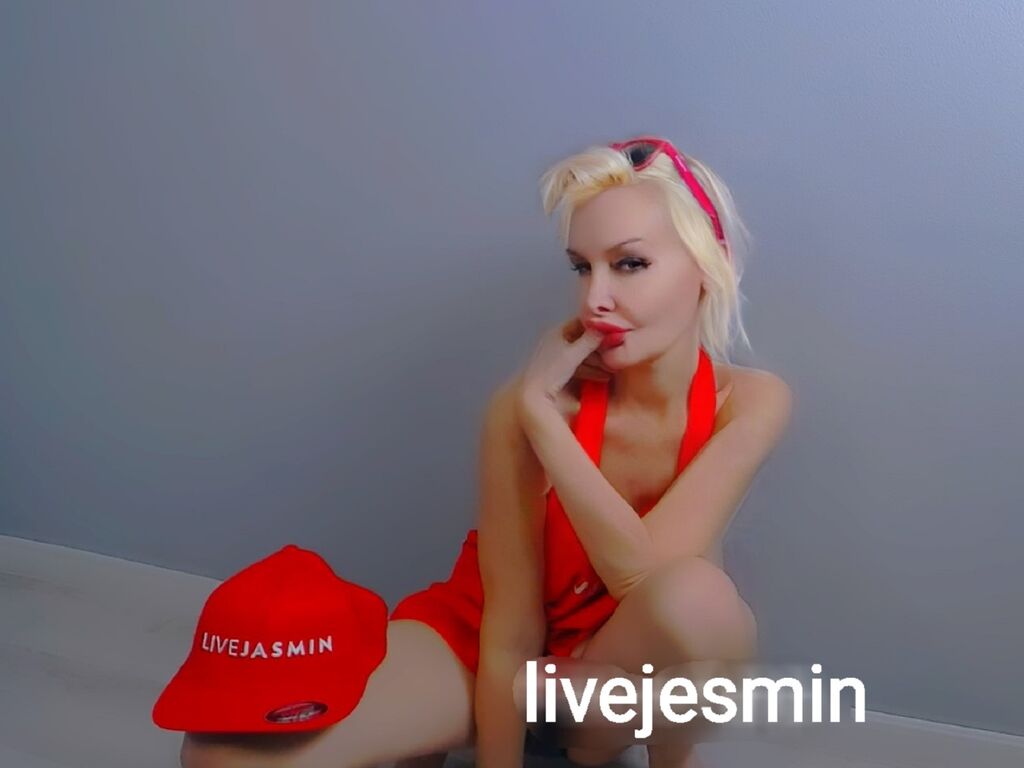 Helgahimmele's profile - Image n°1