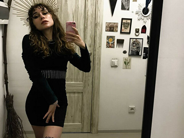 HELLABABE's profiel - Afbeelding n°1