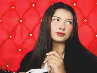 Webcam sex con Hellen_Diaz