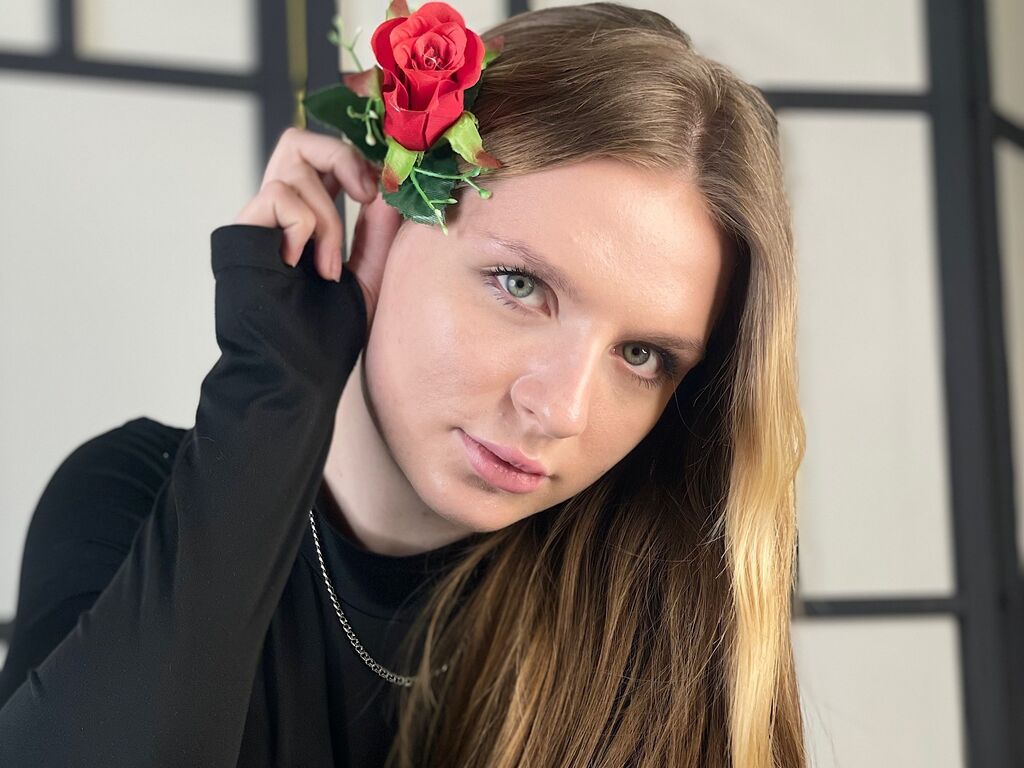 Henriettabunyan's profile - Image n°1