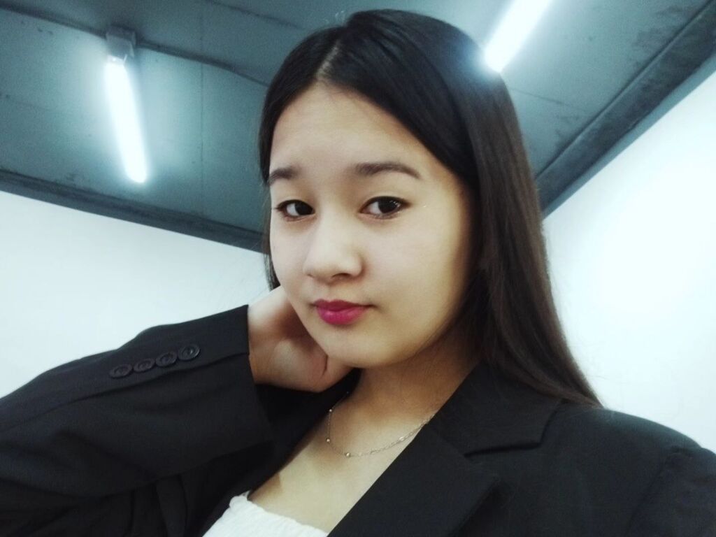 Henriettagolson's profile - Image n°0