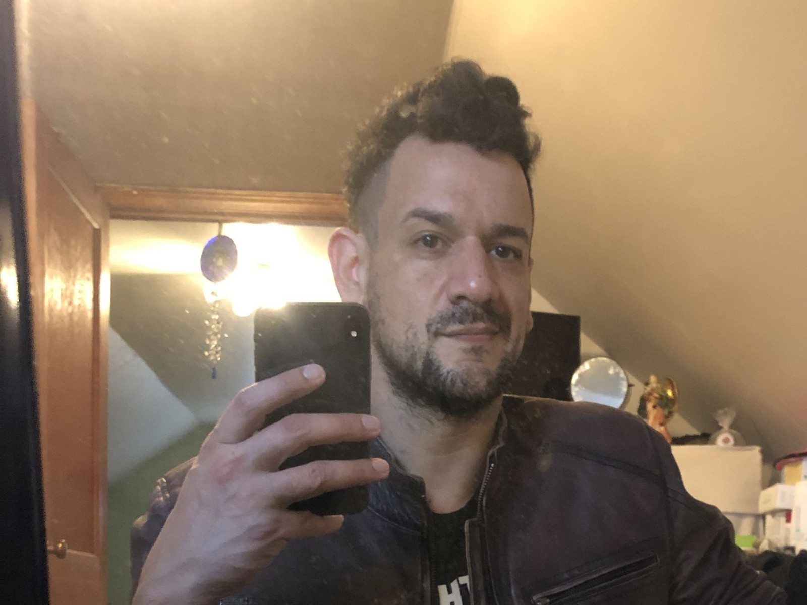 Hermez's profile - Image n°0