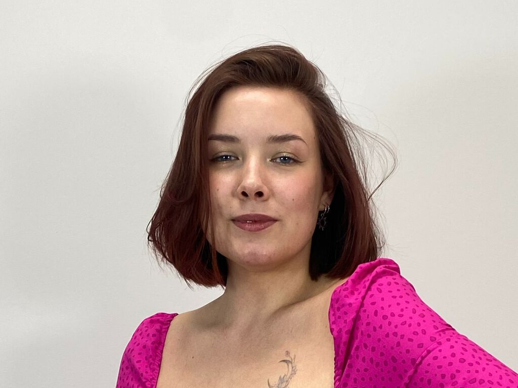 Hildaacomb's profile - Image n°0