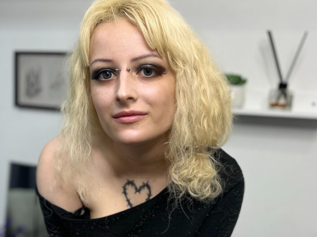 Hildabodwell's profile - Image n°0