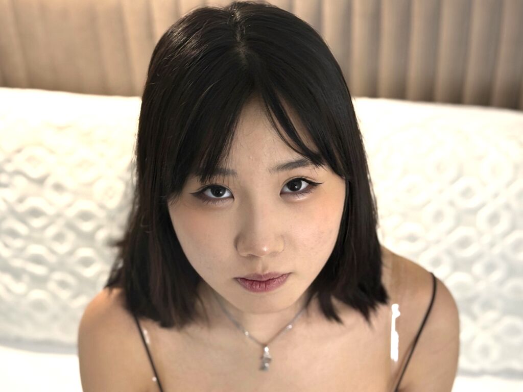 Hitomiaoki's profile - Image n°0
