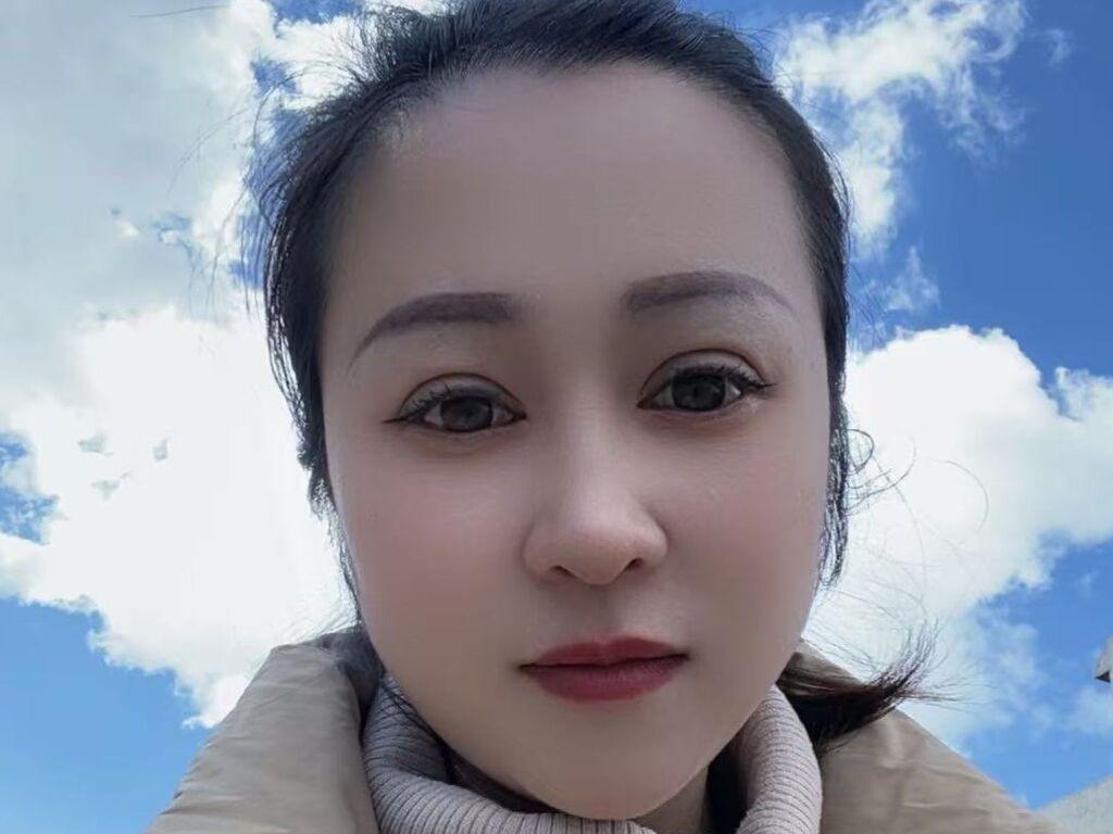 Hkjsdfhjsdhfhkjs's profile - Image n°0