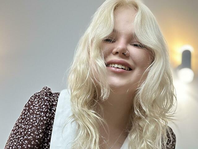 Hollieblonde's profile - Image n°3