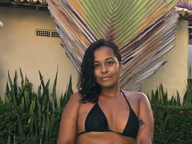 Profil de Holliebronw - Photo n°1