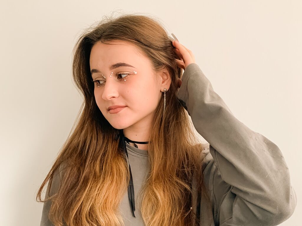 Hollisadderly's profile - Image n°0