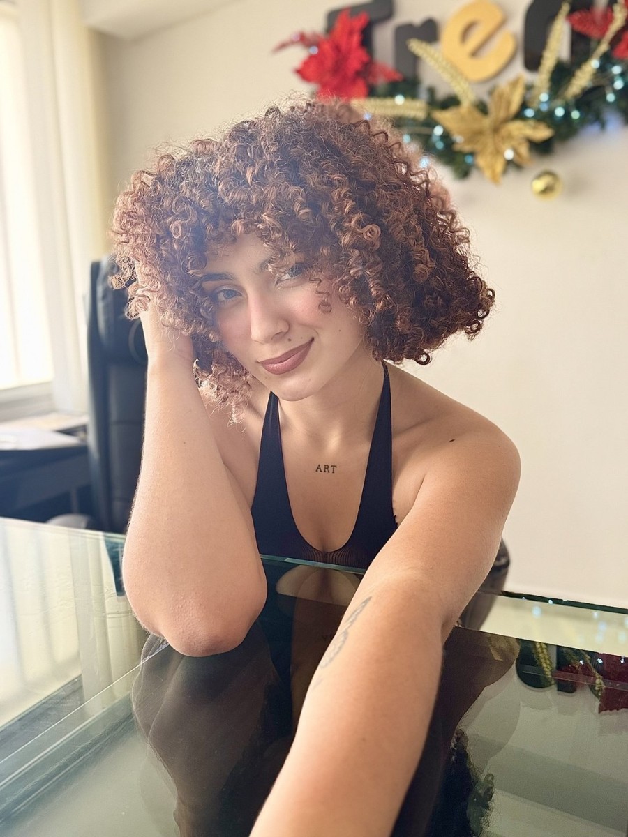 Hollyjhonson' profilo - Immagine n°1