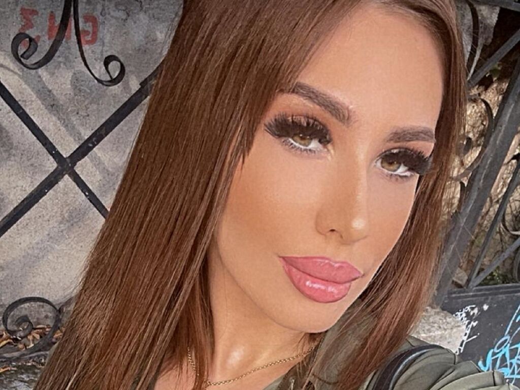 Hollykessie's profile - Image n°1
