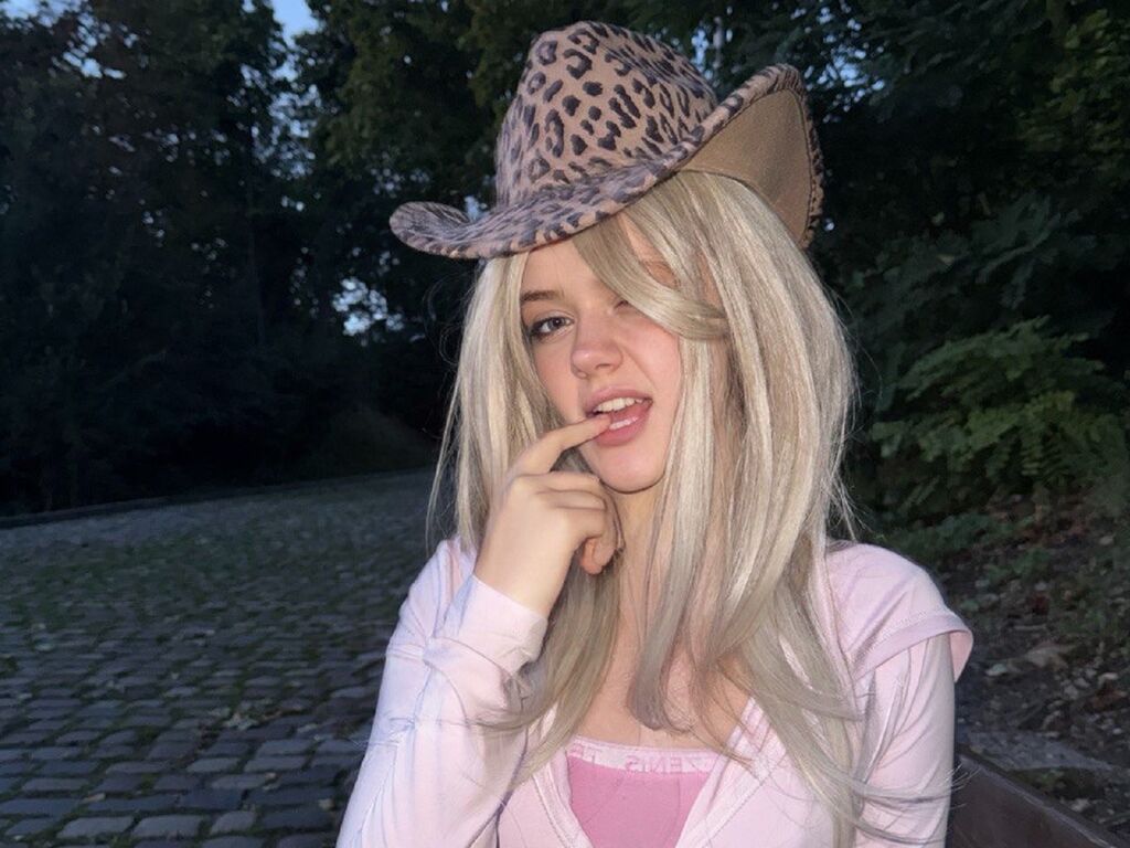 Profil de Hollymollys - Photo n°0