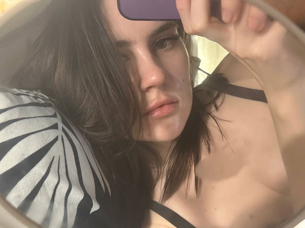 Hollymorozova's profile - Image n°0
