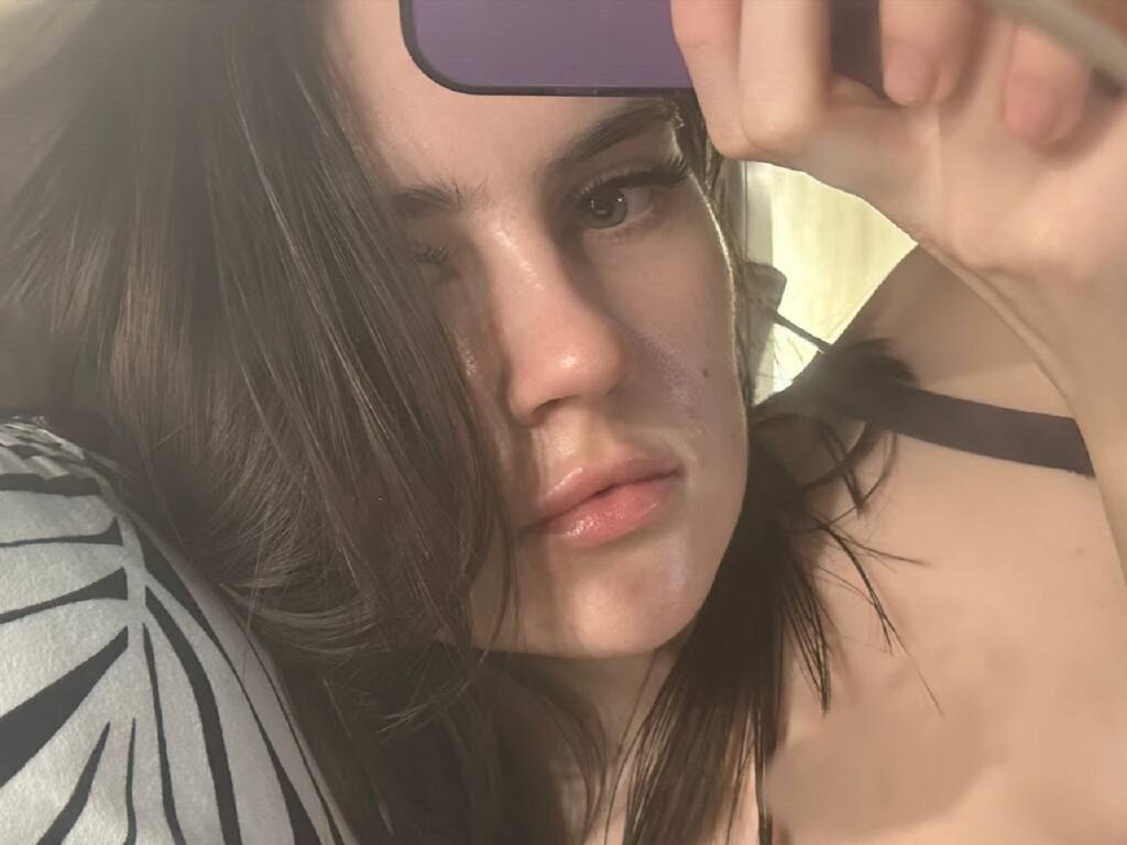 Hollymorozova's profile - Image n°1