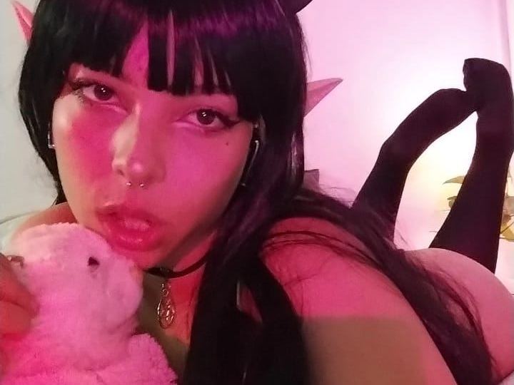 Hollyprincesx's profile - Image n°0
