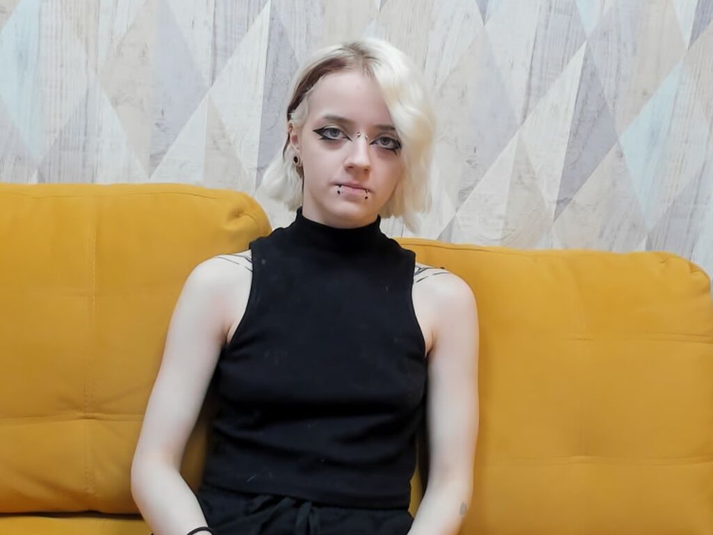 Hollysilvia's profile - Image n°0
