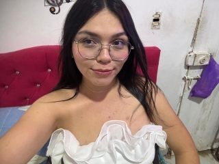 Honeyjenny23's Sexcam
