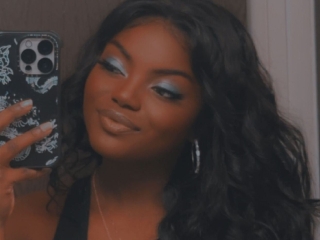 Honeyvxxx's Sexcam
