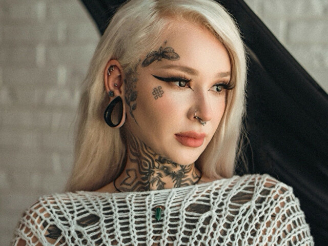 HotBlonde69's profile - Image n°4