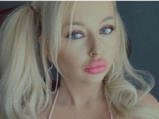 Webcam sex con Hotblondelilly_Xo