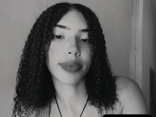 Sexo por webcam con Hotblosson