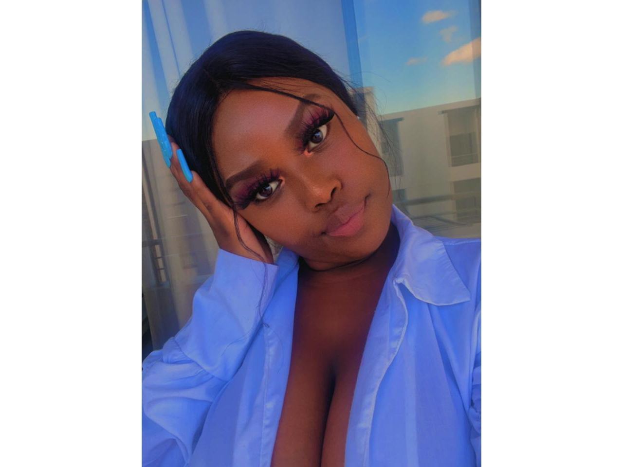 Hotcurvy21xx's profile - Image n°0